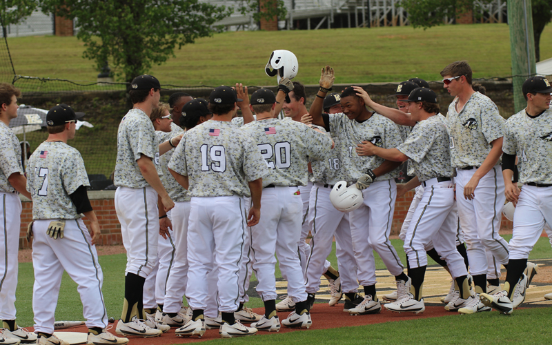 Late Inning Heroics Give ECCC Sweep Over Holmes