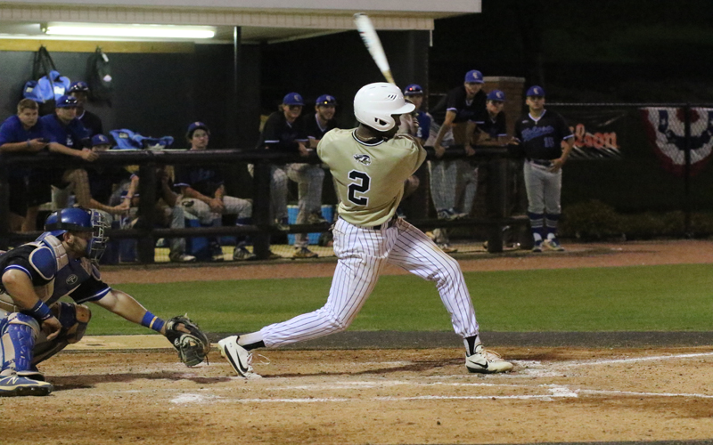 Warriors Sweep High-Scoring Doubleheader From Co-Lin
