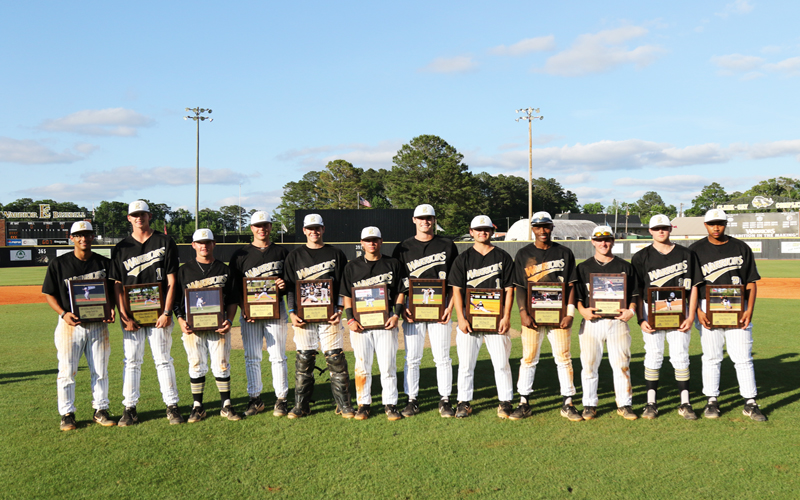 Baseball Warriors Sweep Coahoma on Sophomore Day