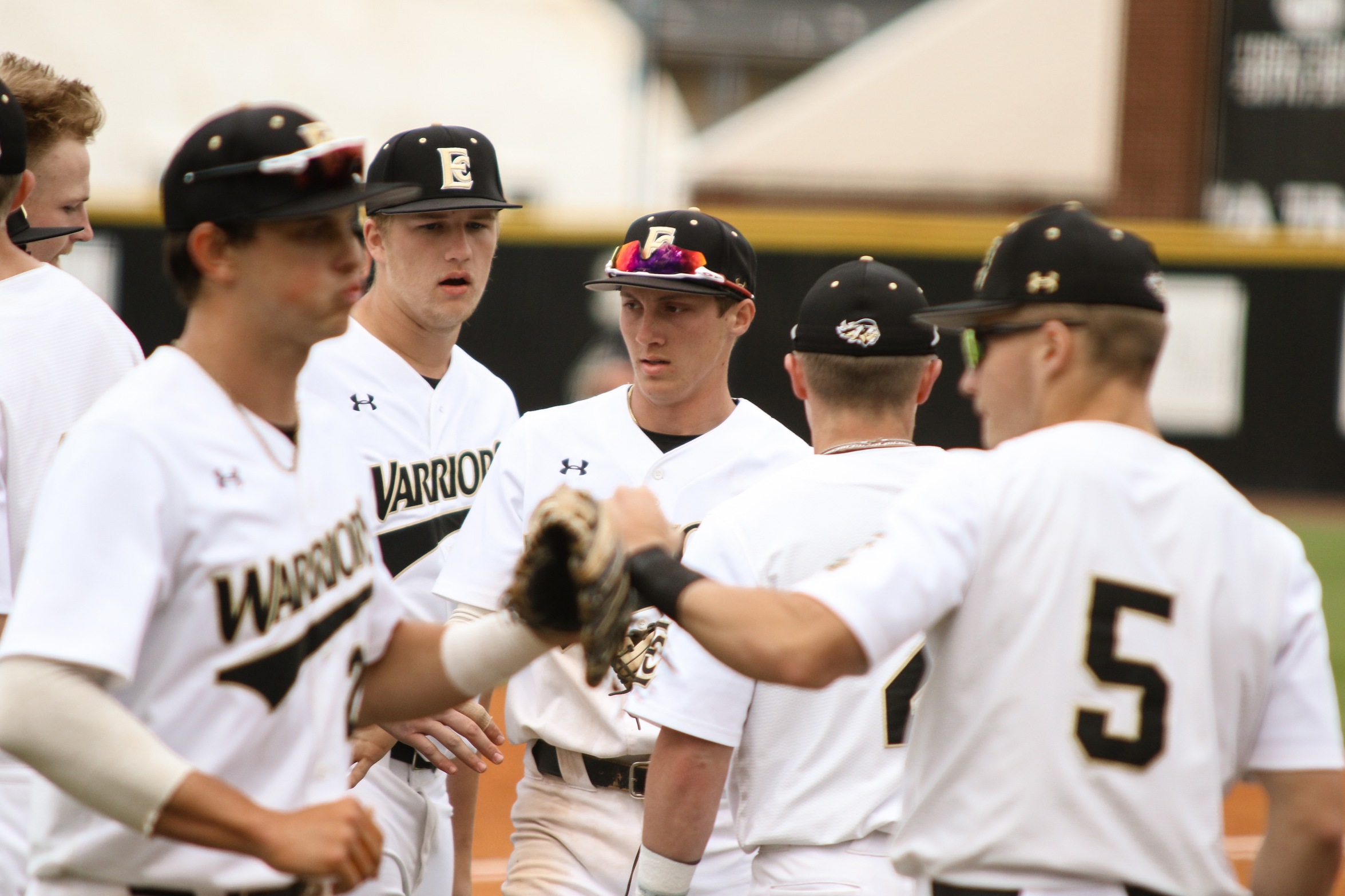 No. 10 Warriors and Bobcats Split Doubleheader