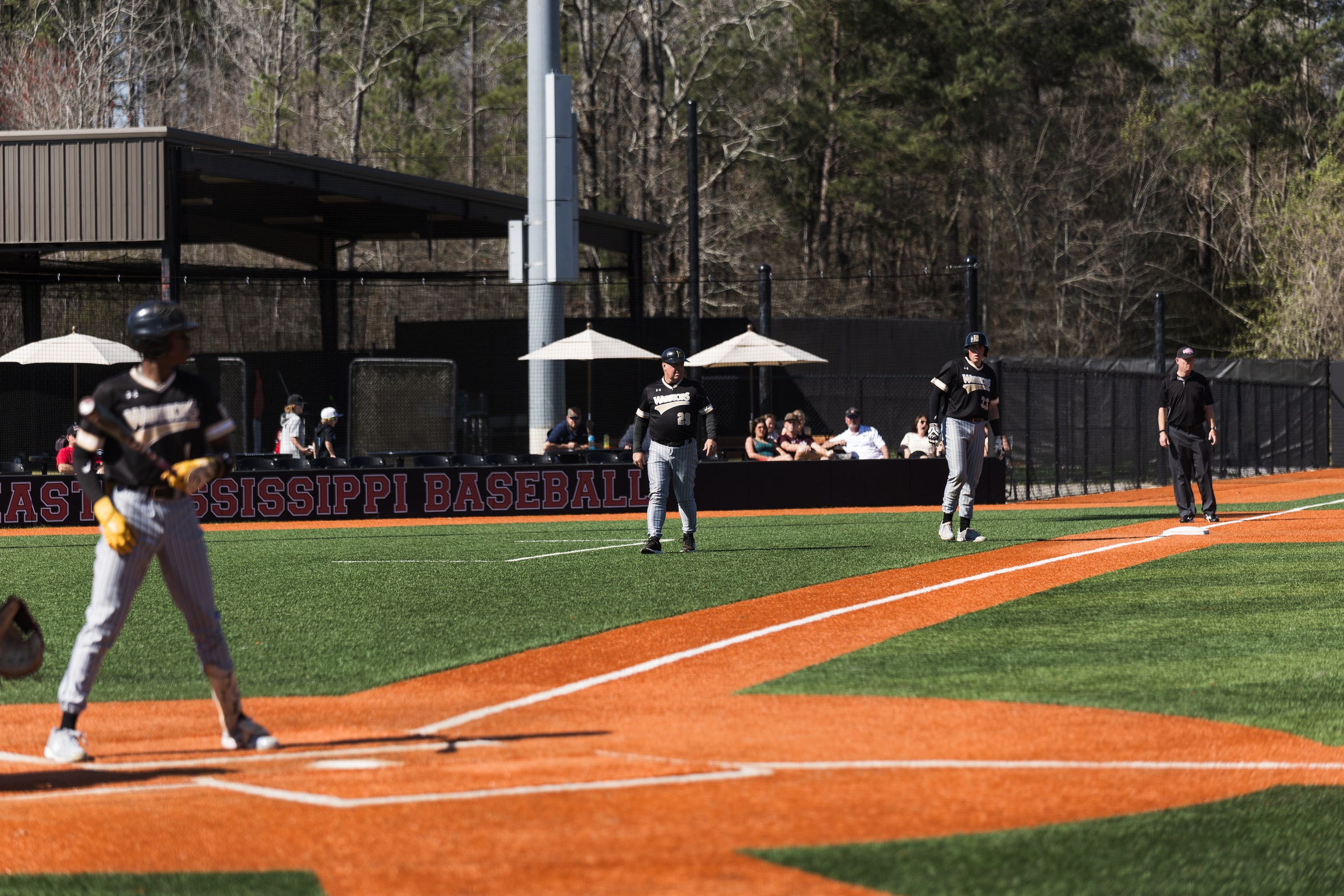 East Central Baseball Splits Conference Doubleheader at East Mississippi