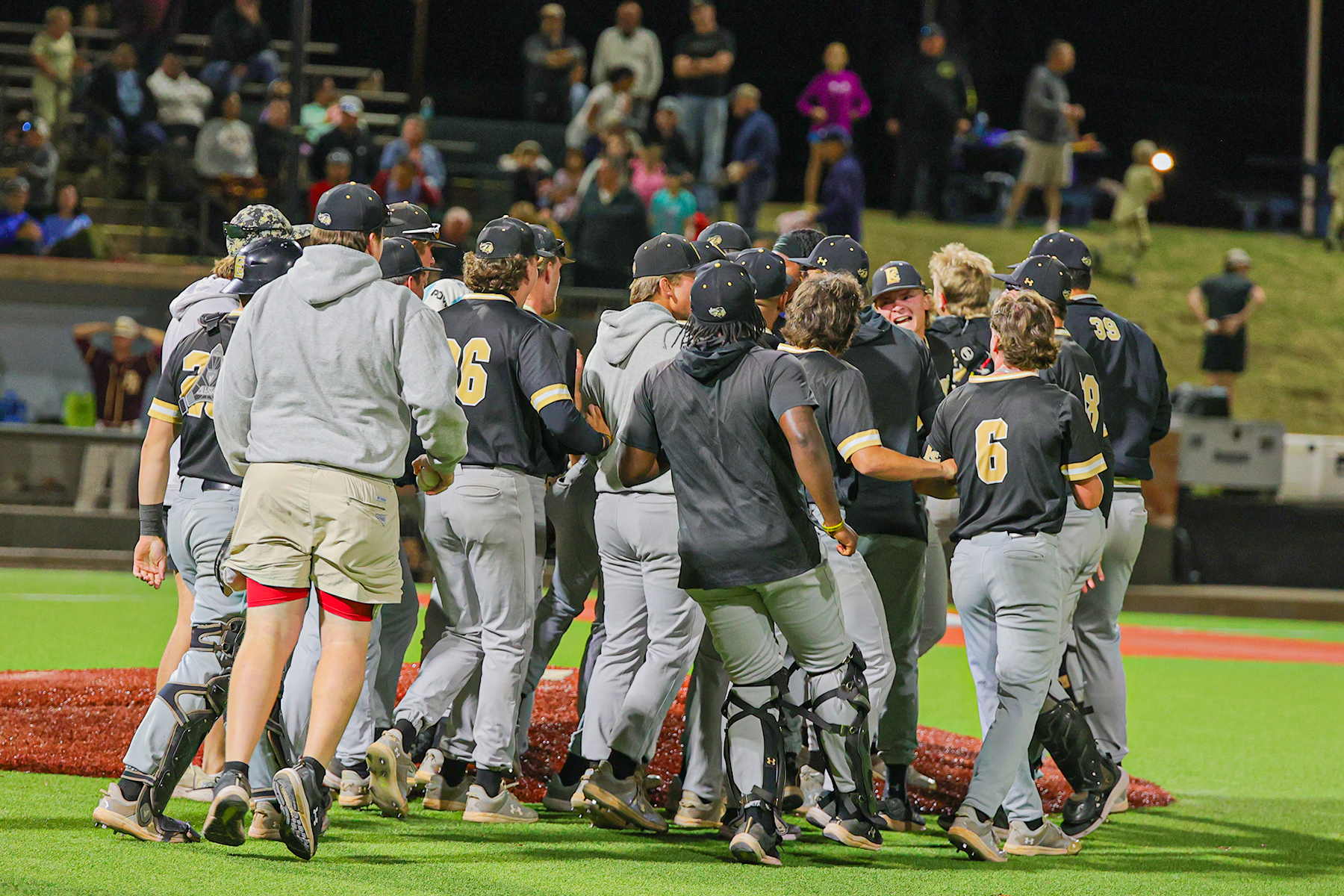 Warriors Walk Off Pearl River in Extras, Force Decisive Game Three