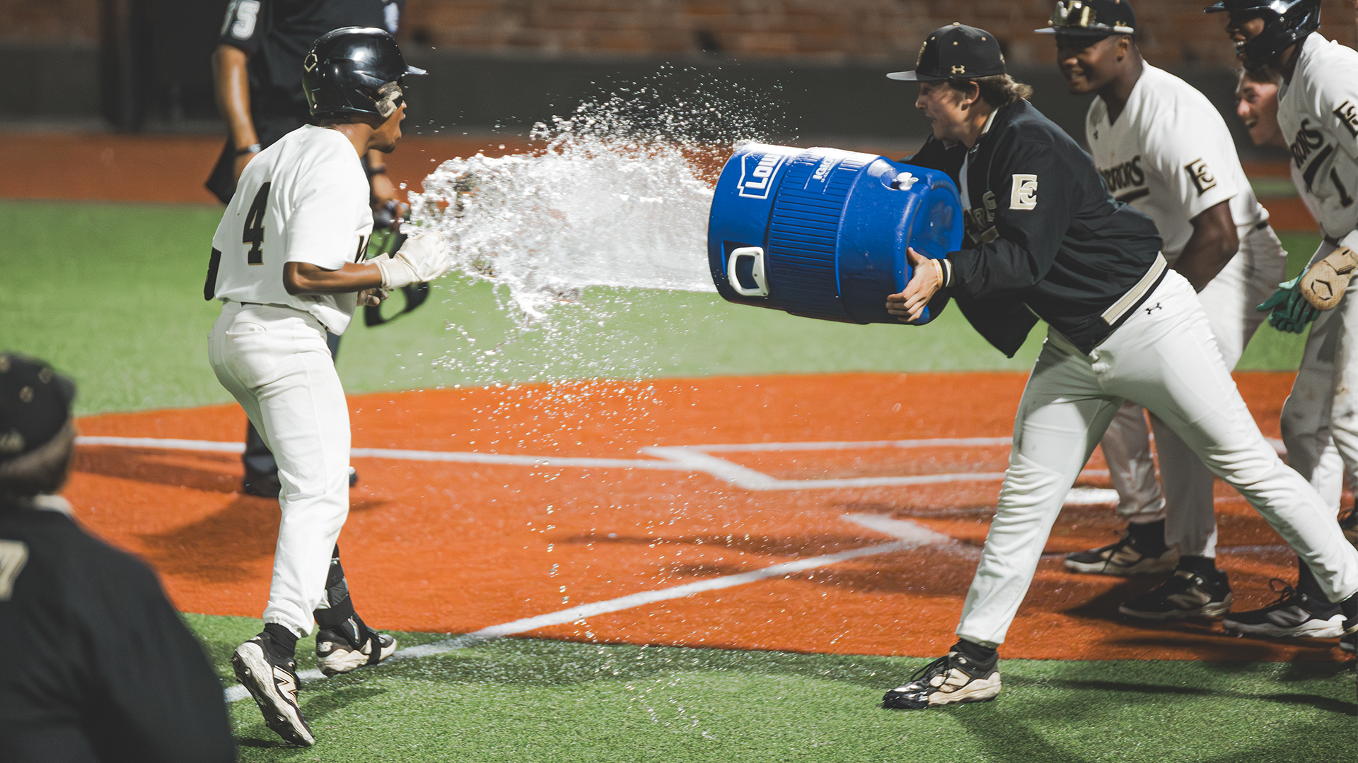 Jacob Wooten walks it off in Enid After Dark