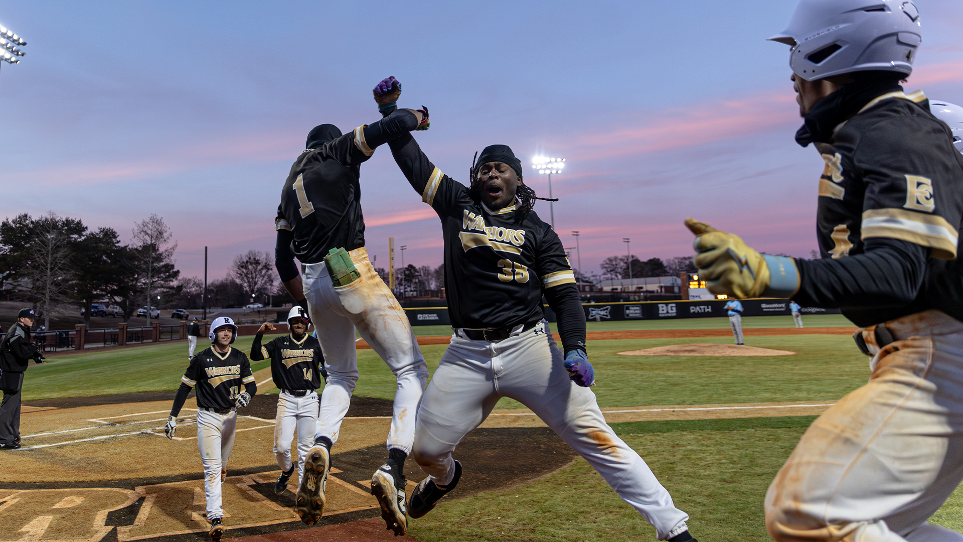 Warriors Open Weekend With Win, Drop Two on Friday