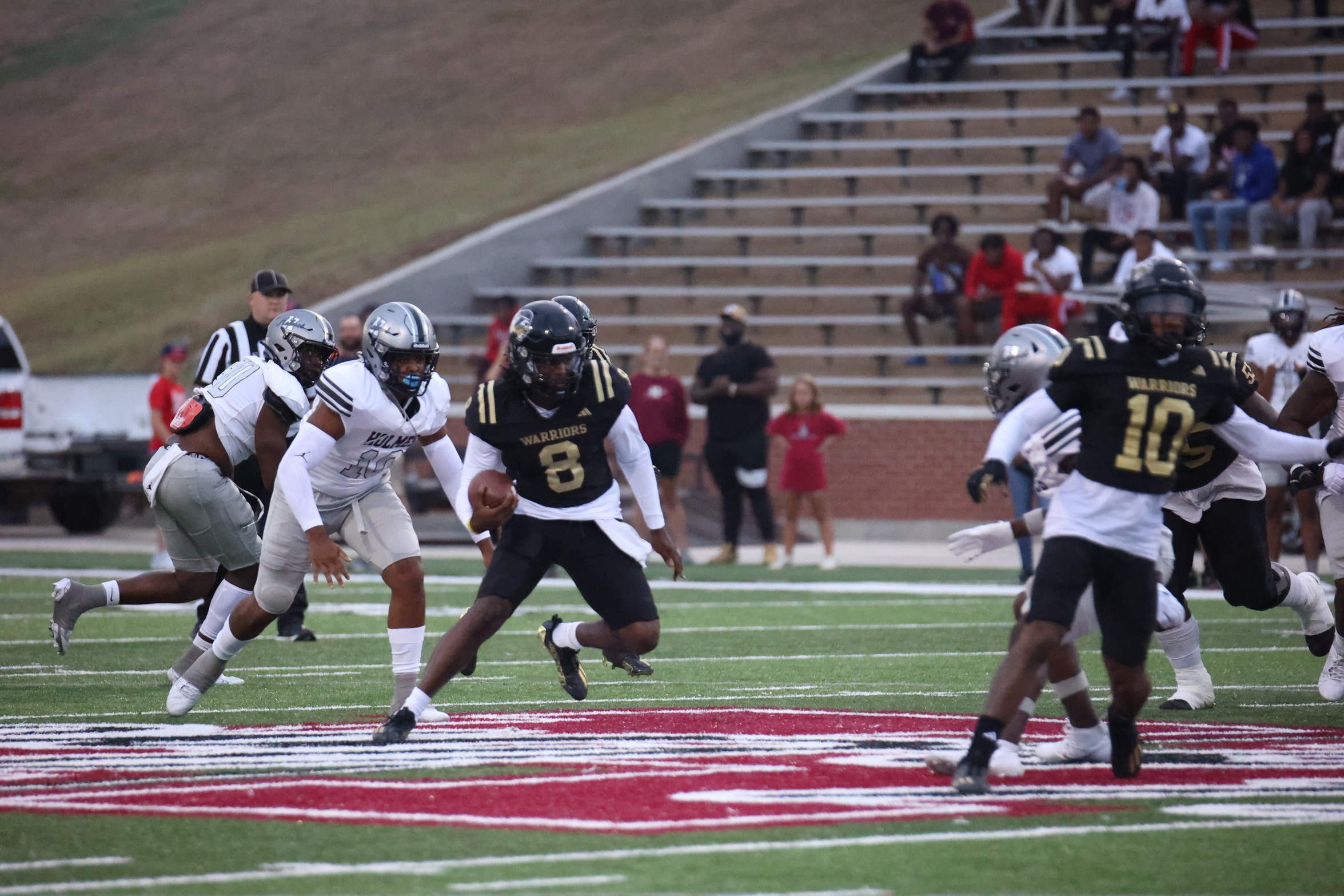 Warriors Fall Short to Bulldogs in Tight Matchup
