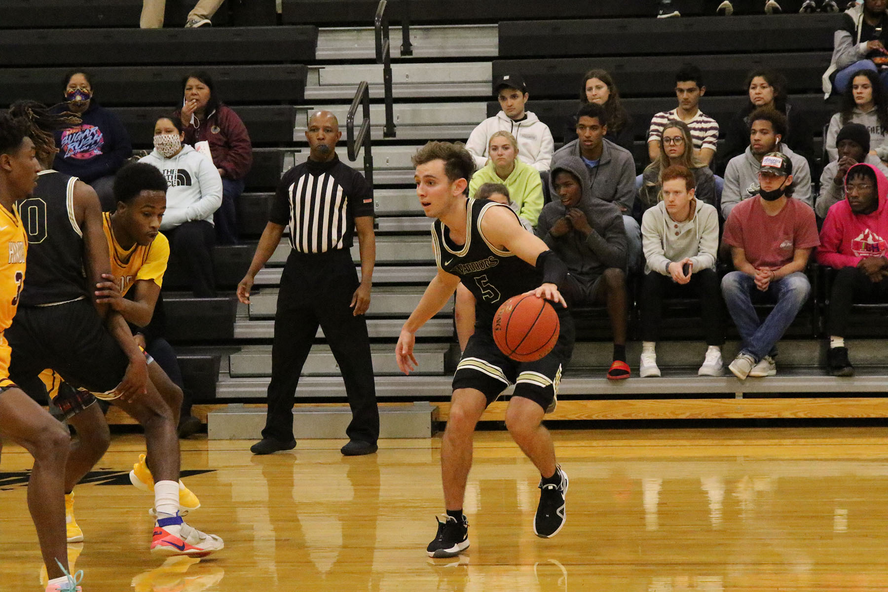 Warriors drop two on the week