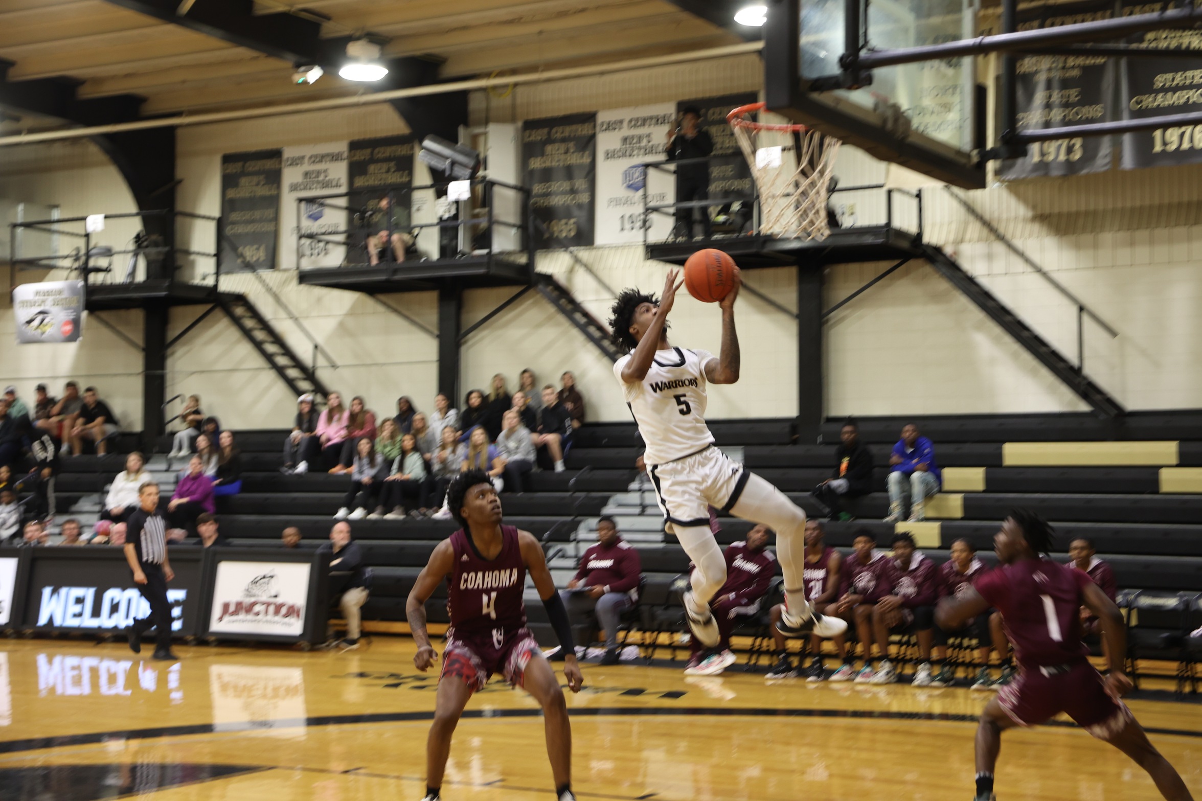 Warriors Battle Back, Fall Short