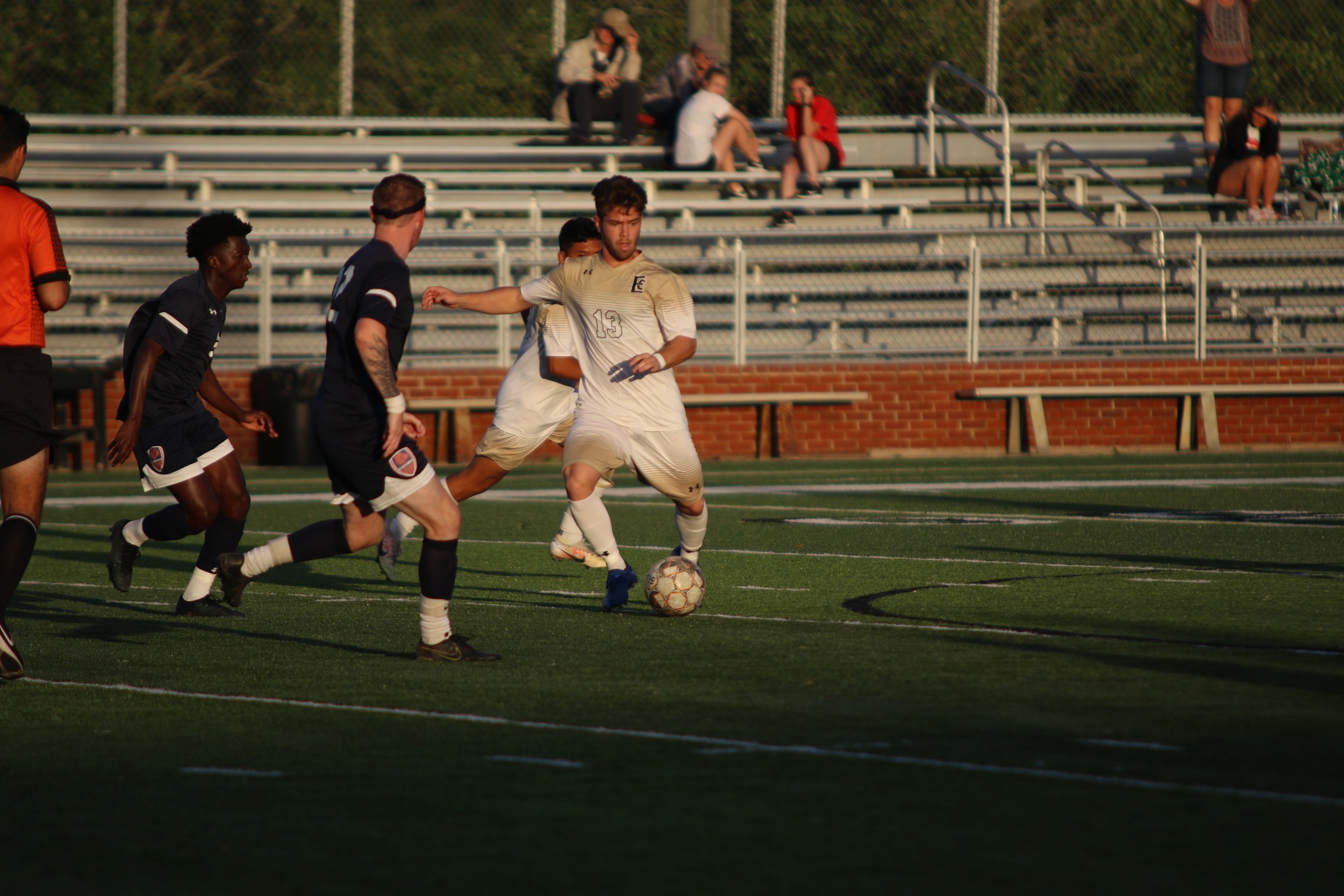 Wolves and Warriors end in 1-1 draw