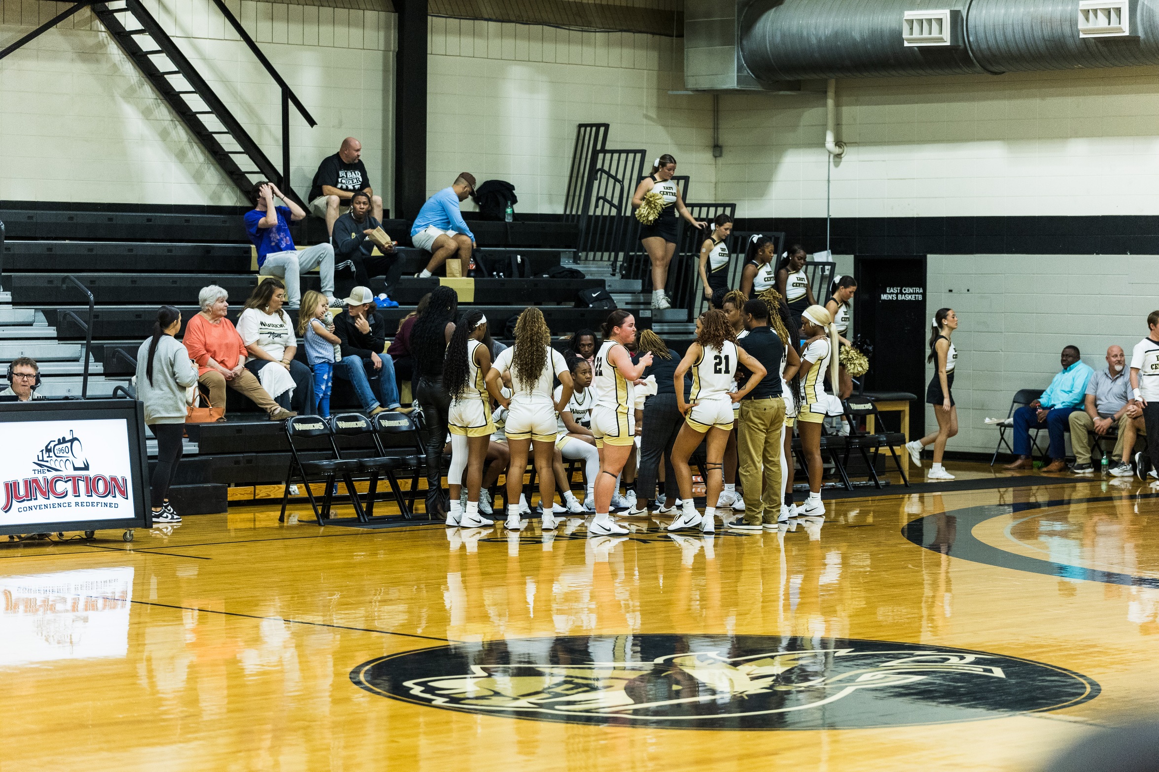 Lady Warriors Fall to No. 9 Shelton State